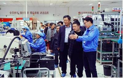 紡織行業領導專家蒞臨蘭寶科技園考察指導，共話技術服務新篇章